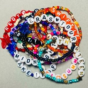 13 Child Size Taylor Swift Friendship Bracelets To Trade At The Eras Tour